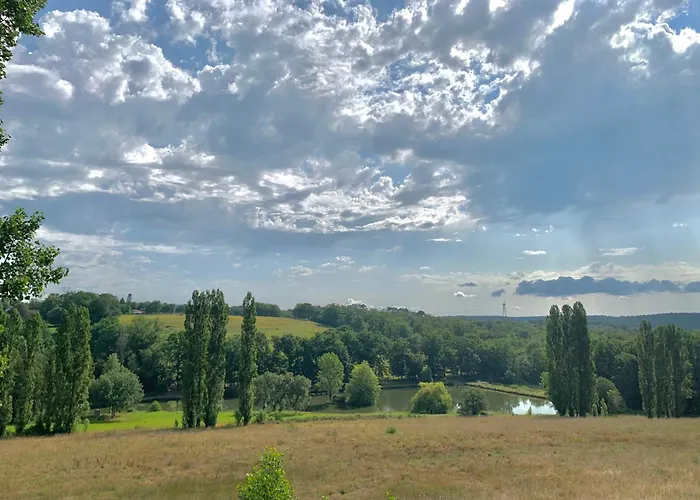 A Haven… Dom wakacyjny Faux (Dordogne)